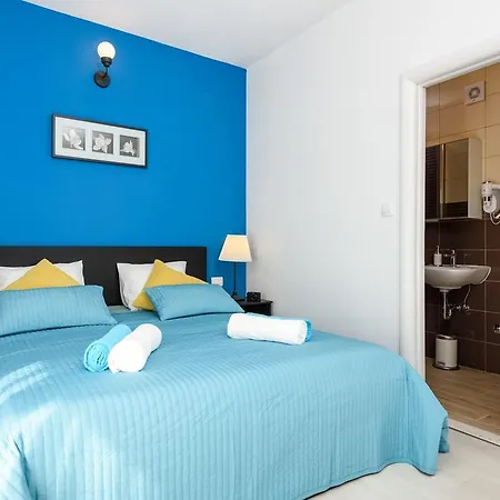 Gina Apartamento Trogir